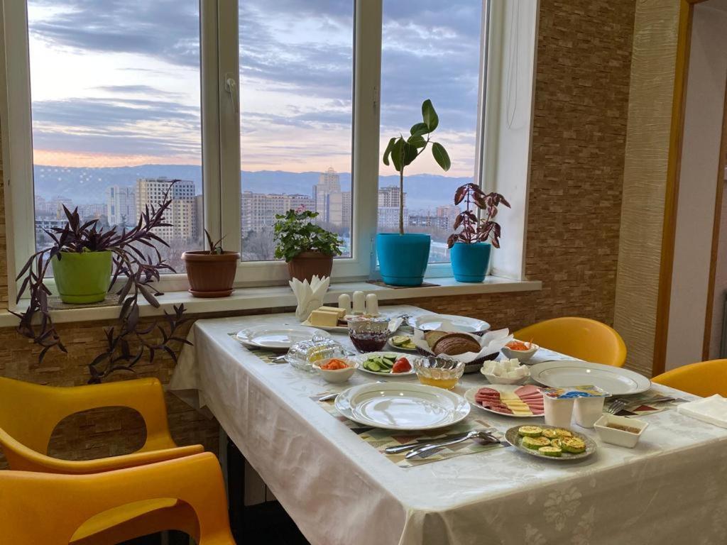 Sunrise Apartments ドゥシャンベ エクステリア 写真